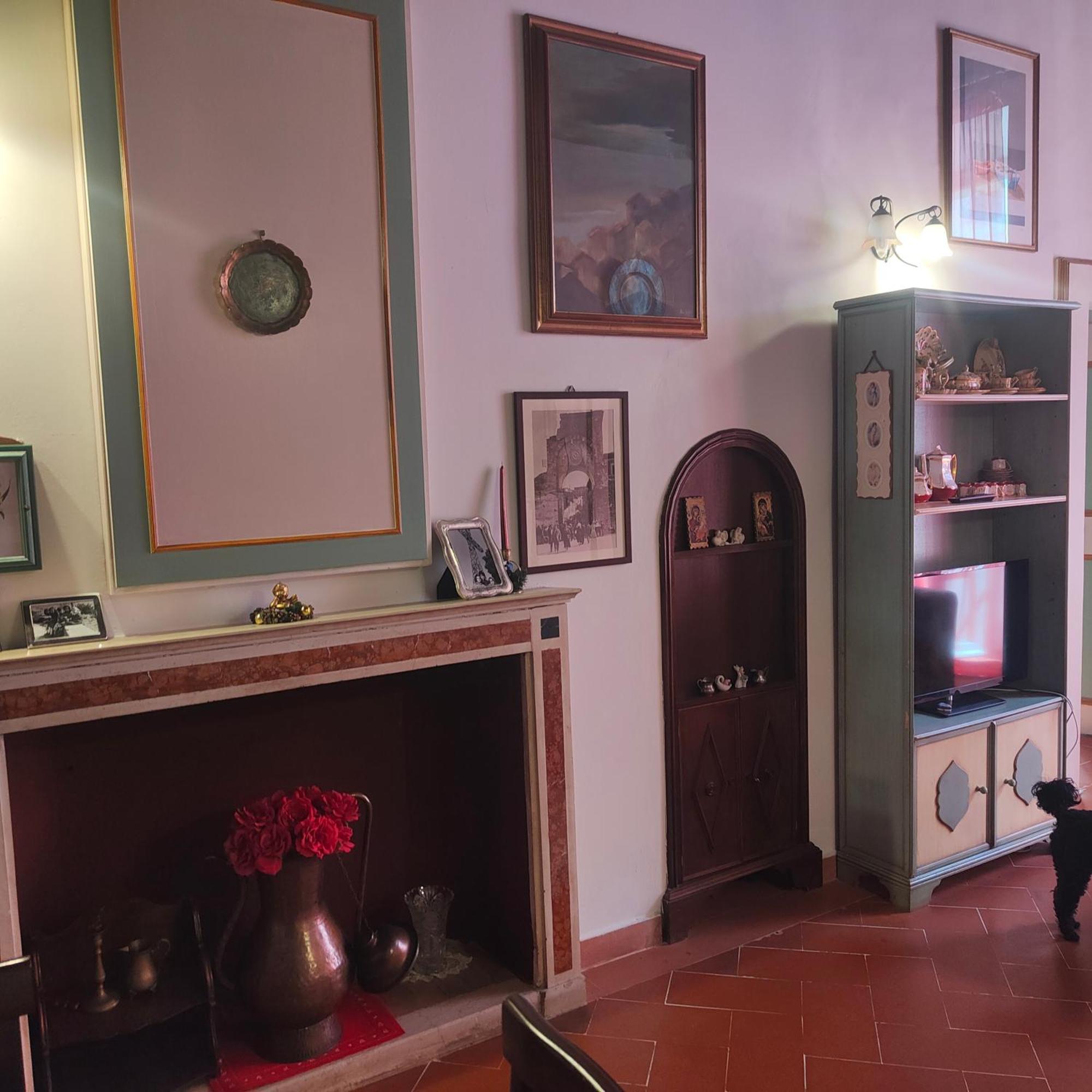 Apartment Dimora Lucrezia *