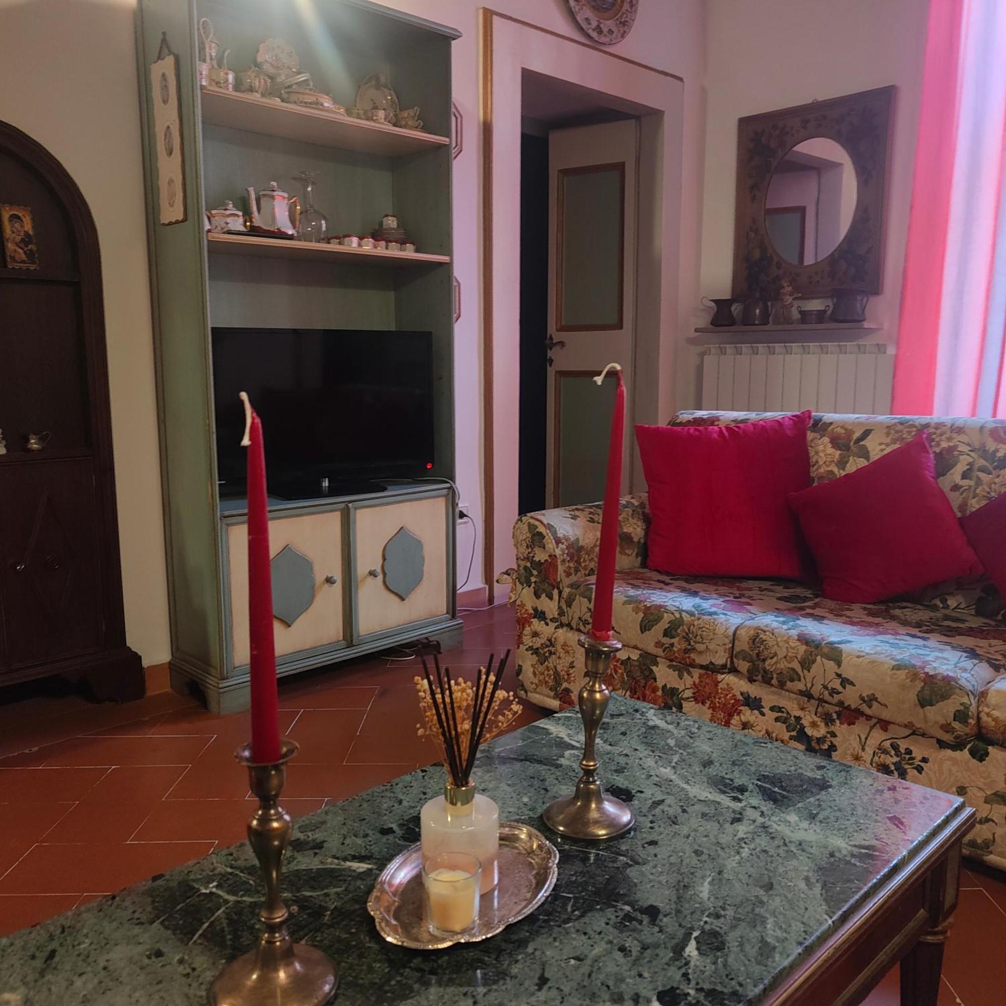 Apartment Dimora Lucrezia *